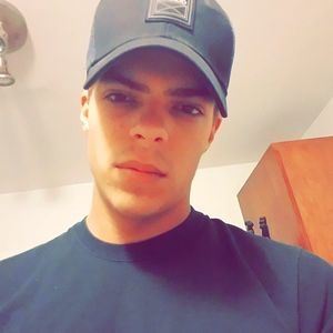 Meet your Posher, Skyler